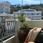 Sea And The Apartament *
