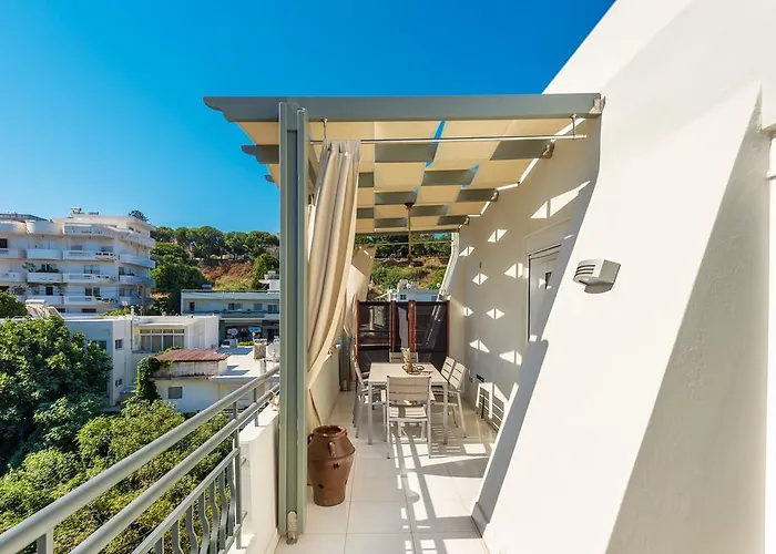 Sea And The Apartament *